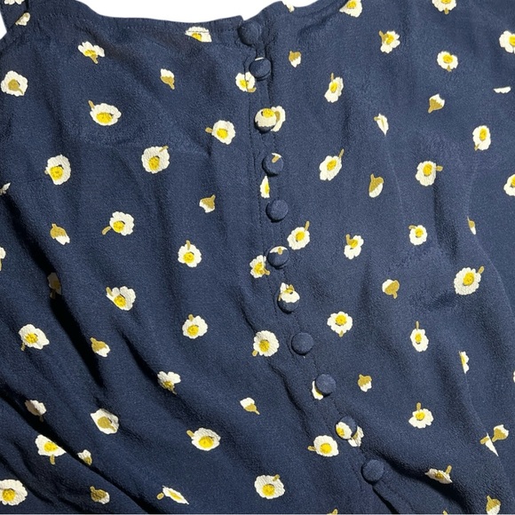 Madewell Button-Front Tie Tank in Blue with Daisy Dots Tank Top - Picture 5 of 11